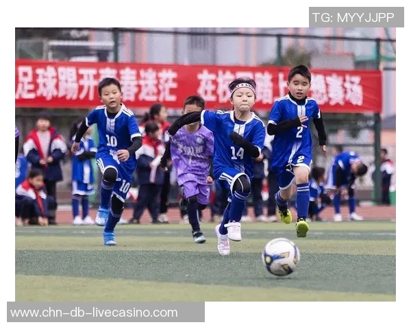 足球打气视频分享助你提升球技与团队默契的秘诀