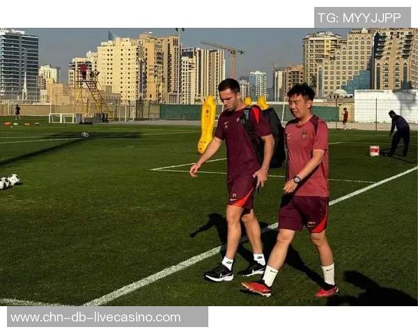 国足球员的成长之路与未来展望:从青训到国际赛场的蜕变与挑战 国足球员的成长之路与未来展望:从青训到国际赛场的蜕变与挑战