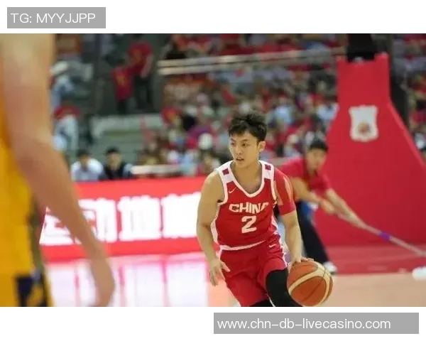 广东男篮对决同曦徐昕与法尔巅峰对决徐杰肩负重任杜锋誓言连胜再创辉煌